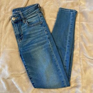 American Eagle Hi-Rise Jegging